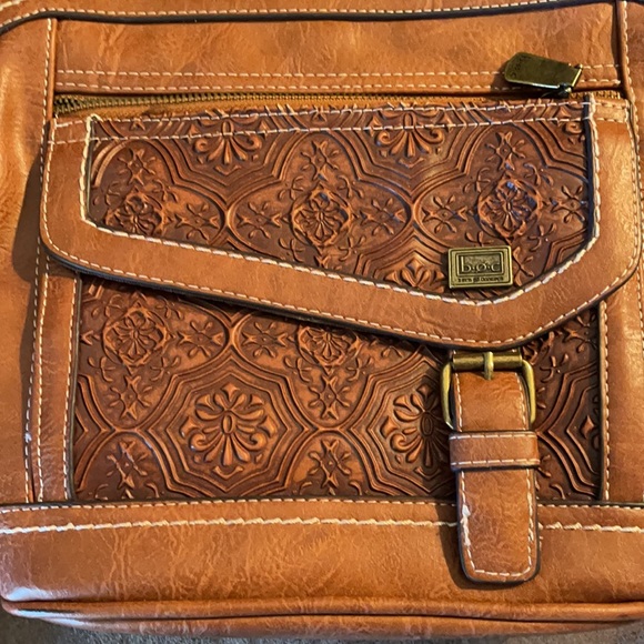 Purse - Picture 2 of 2